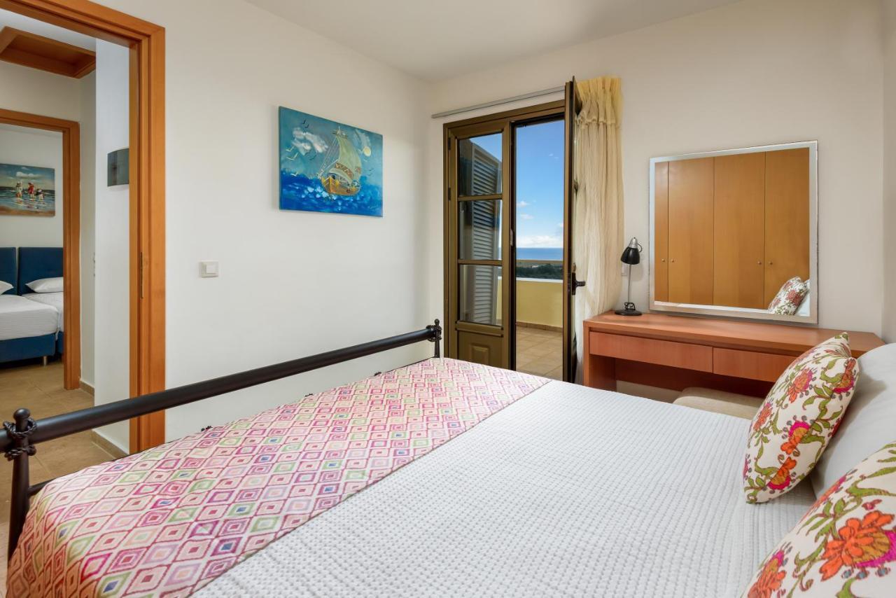Aegean Blue Villa'S Kalathos Bagian luar foto