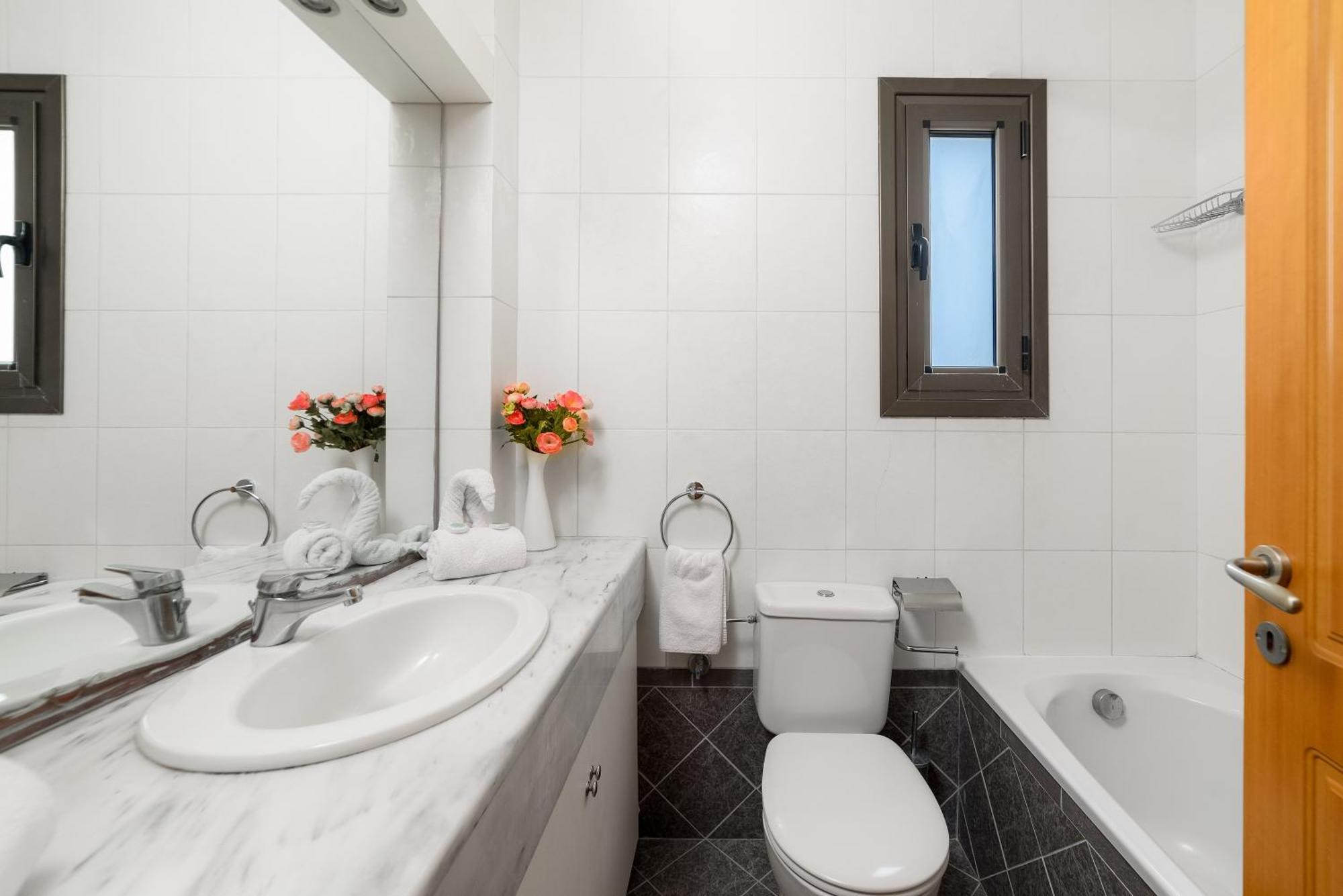 Aegean Blue Villa'S Kalathos Bagian luar foto